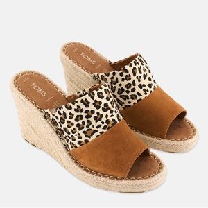 TOMS Brown Leopard Wedge Sandals, Size 7